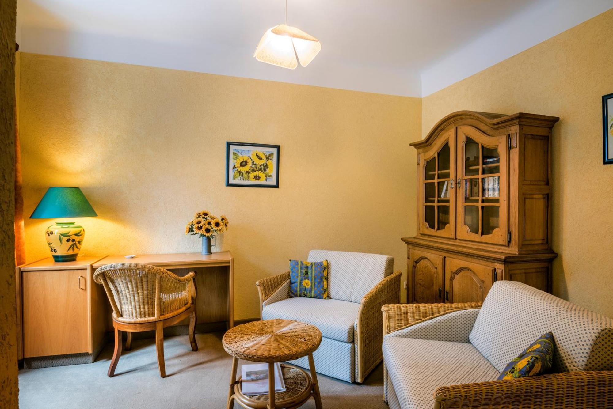 Hotel Restaurant Le Cigalon Waldbillig Экстерьер фото